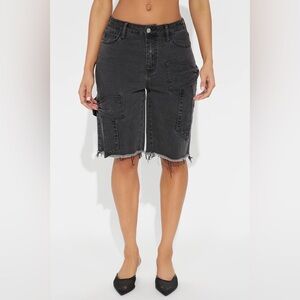 Fashion Nova Black Cargo Denim Shorts NWT Size 7 High Rise Utility Frayed Hem